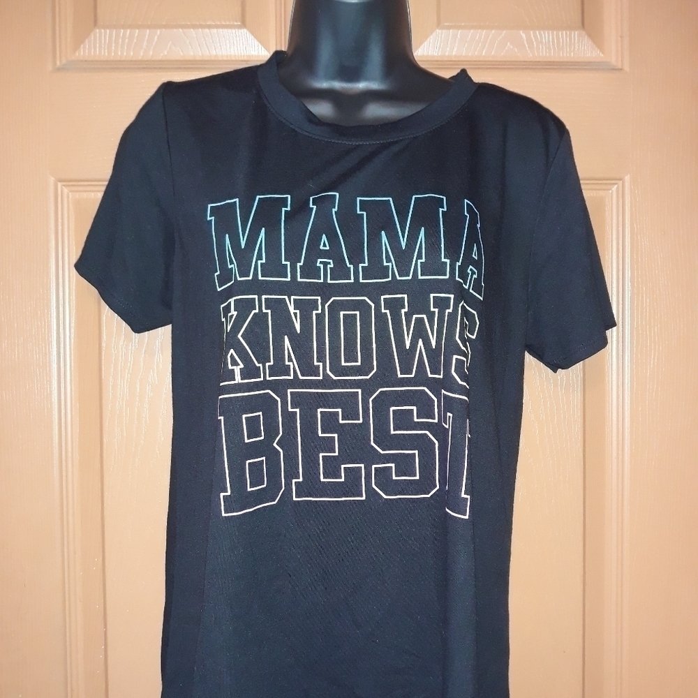 Jerryleigh graphic T-shirt 5/$25